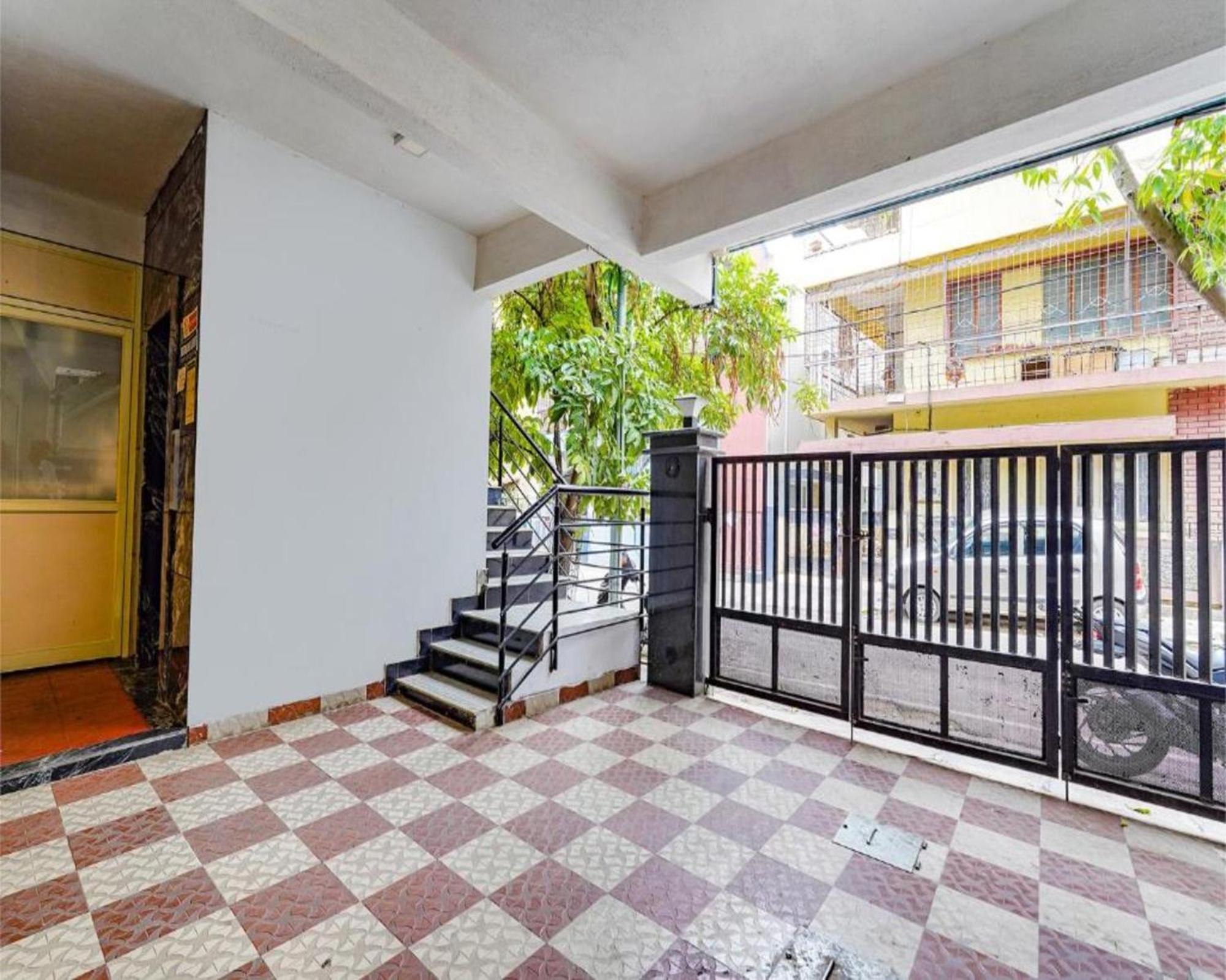 Fabexpress Kings Suites I Bangalore Bagian luar foto