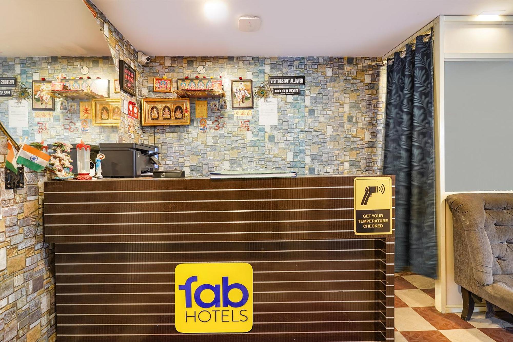 Fabexpress Kings Suites I Bangalore Bagian luar foto