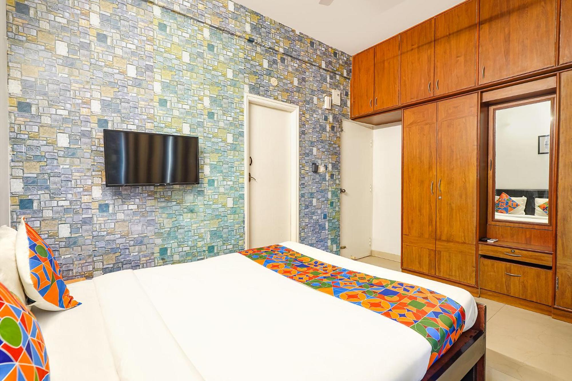 Fabexpress Kings Suites I Bangalore Bagian luar foto