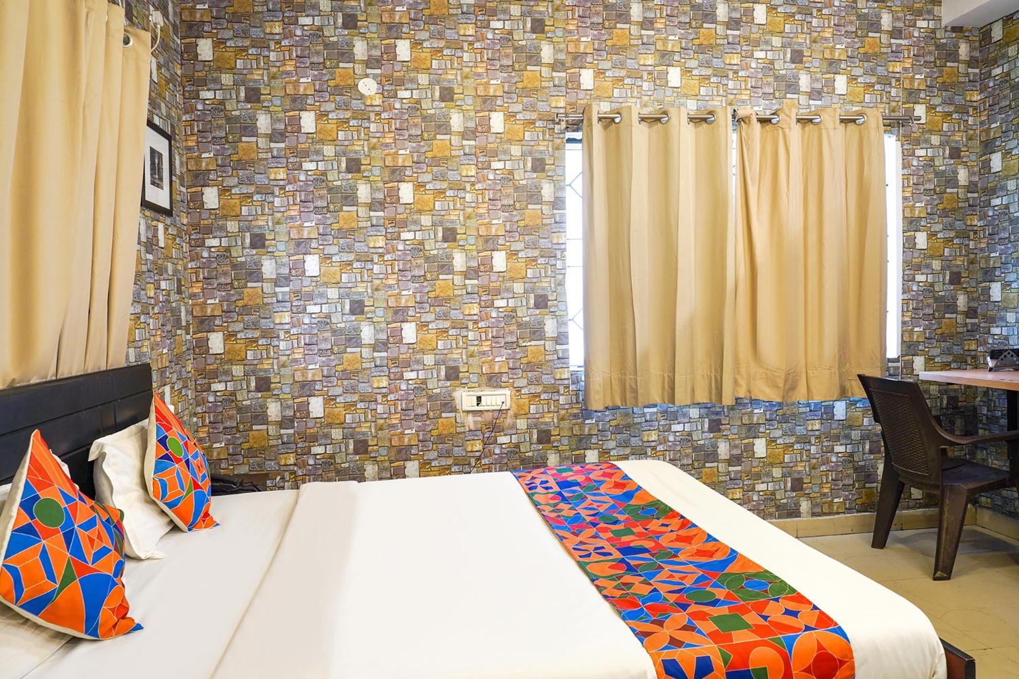 Fabexpress Kings Suites I Bangalore Bagian luar foto
